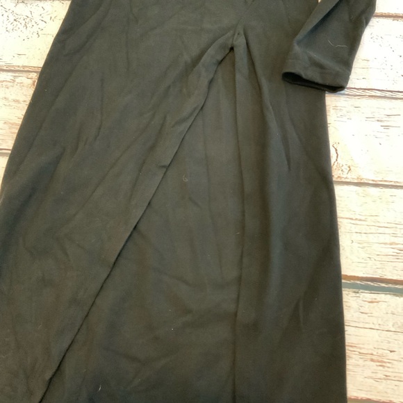 NWT FHQ Collection Tunic - Women’s Size Small - Picture 2 of 4